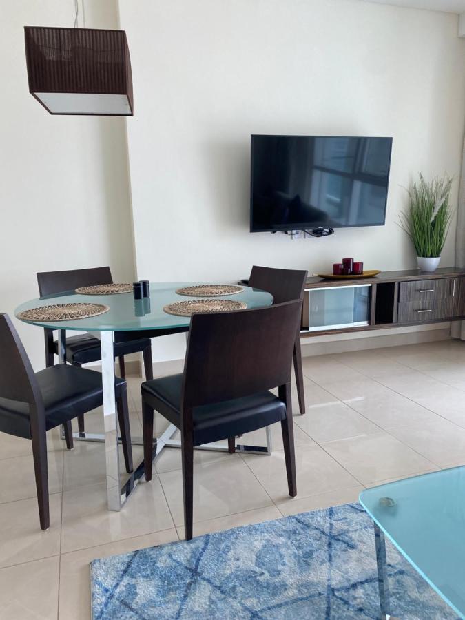 Songs Of The Lake By Lagom - Bonnington Apartment Jumeirah Lake Towers, Дубай Екстериор снимка